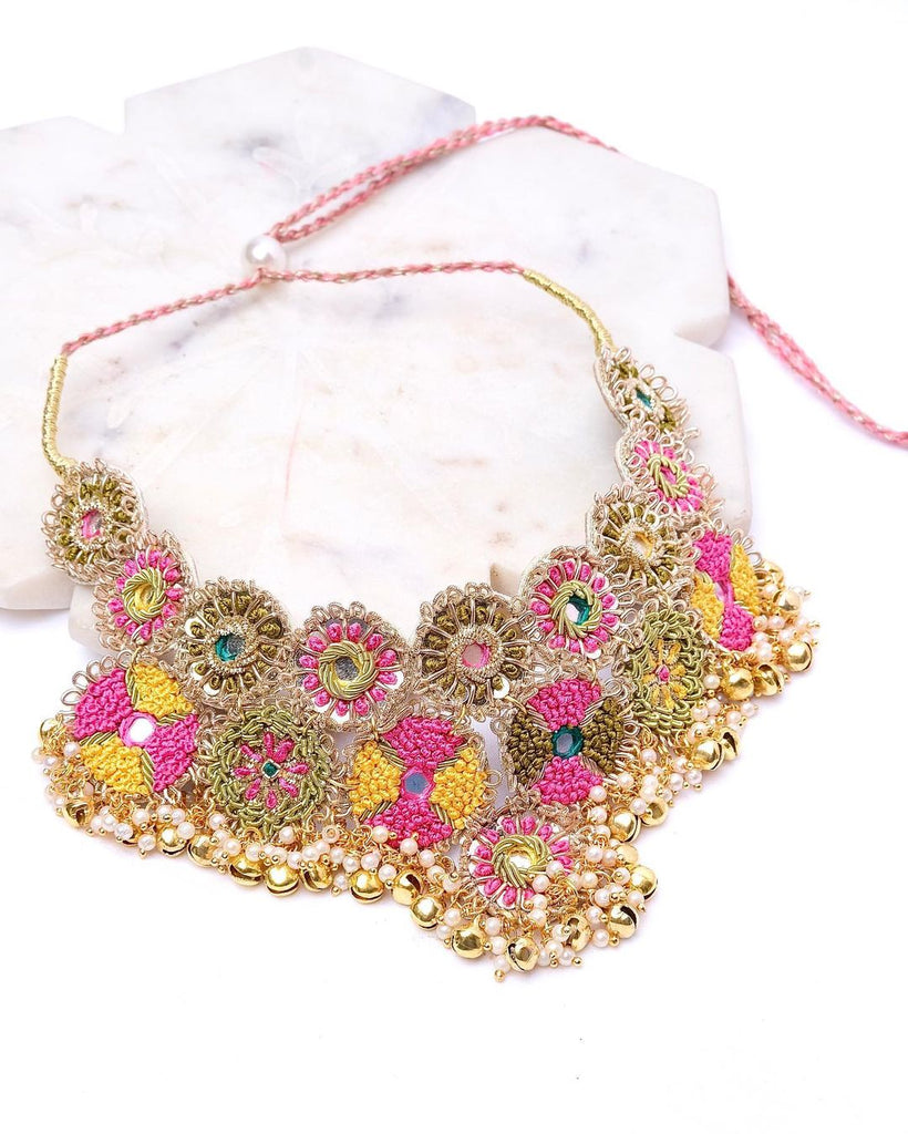 Noor Set (Necklace, Maang Tikka, Earrings with Earchains, Set of Haathphool & Pairphool) - TONOTO