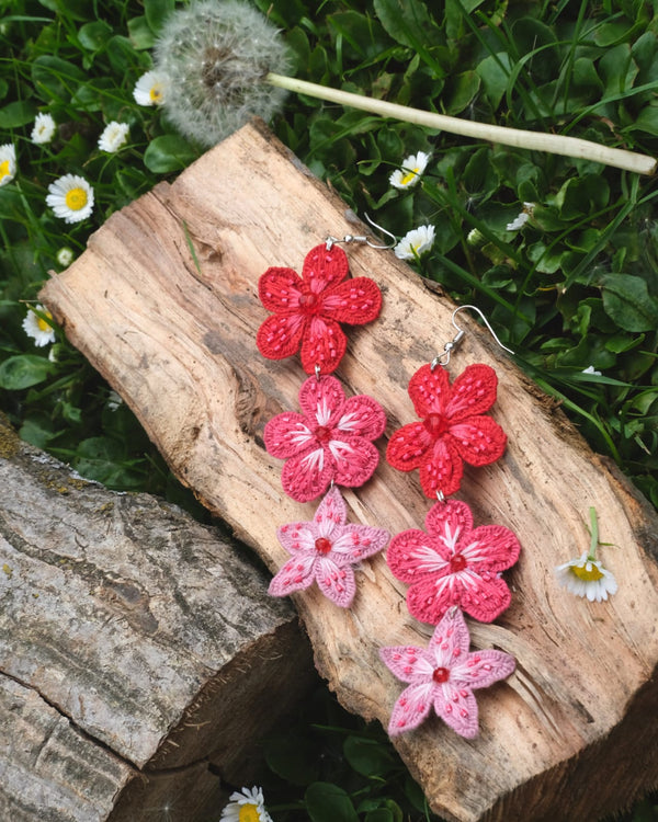 3D Sweet Pea Earrings- Red - TONOTO