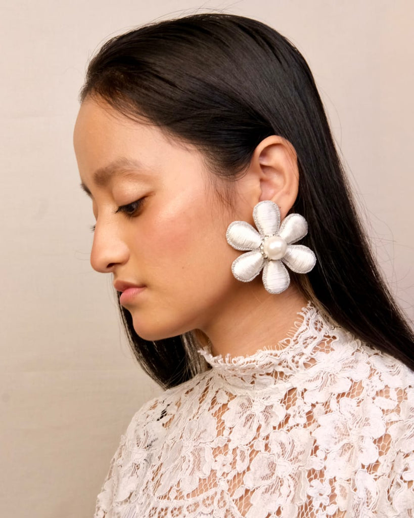 Floral Pop Studs - TONOTO