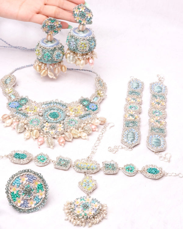 Stardust Set (Necklace, Earrings, Mathapatti, Ring & Set of Bracelet with Kaleera) - TONOTO